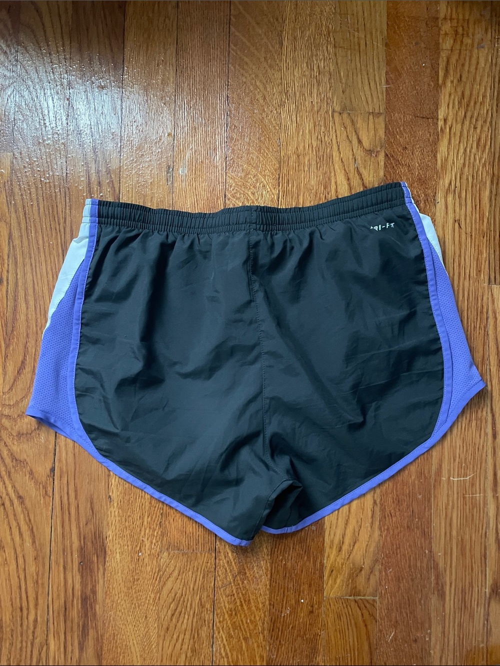 Gray Nike Tempo Women's Dri-FIT Brief-Lined Running Shorts - Picture 4 of 4